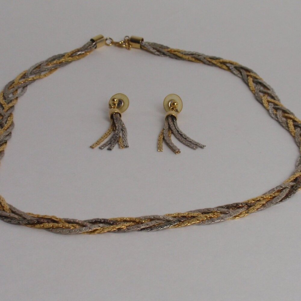 Korea Twisted Multicolor Chain Necklace and Matching Pierced Earrings